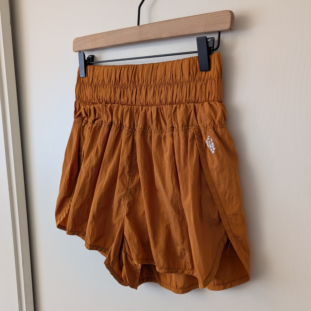 FP Movement Womens Medium The Way Home Shorts Orange Activewear Workout Sporty - Picture 3 of 7